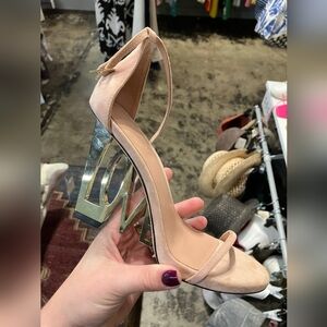 Sz 6 NIB $578 Minah LOVE heels